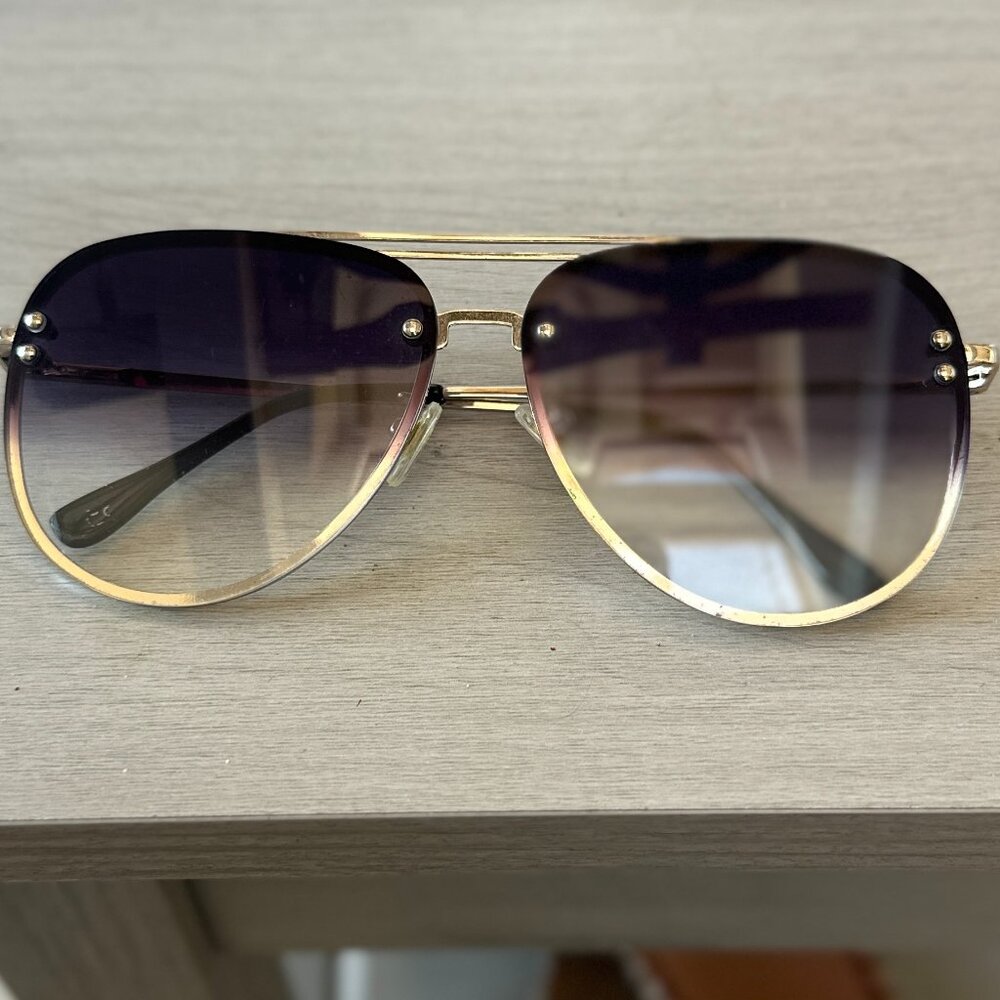 ✨ Silver Aviator Gradient Sunglasses ✨